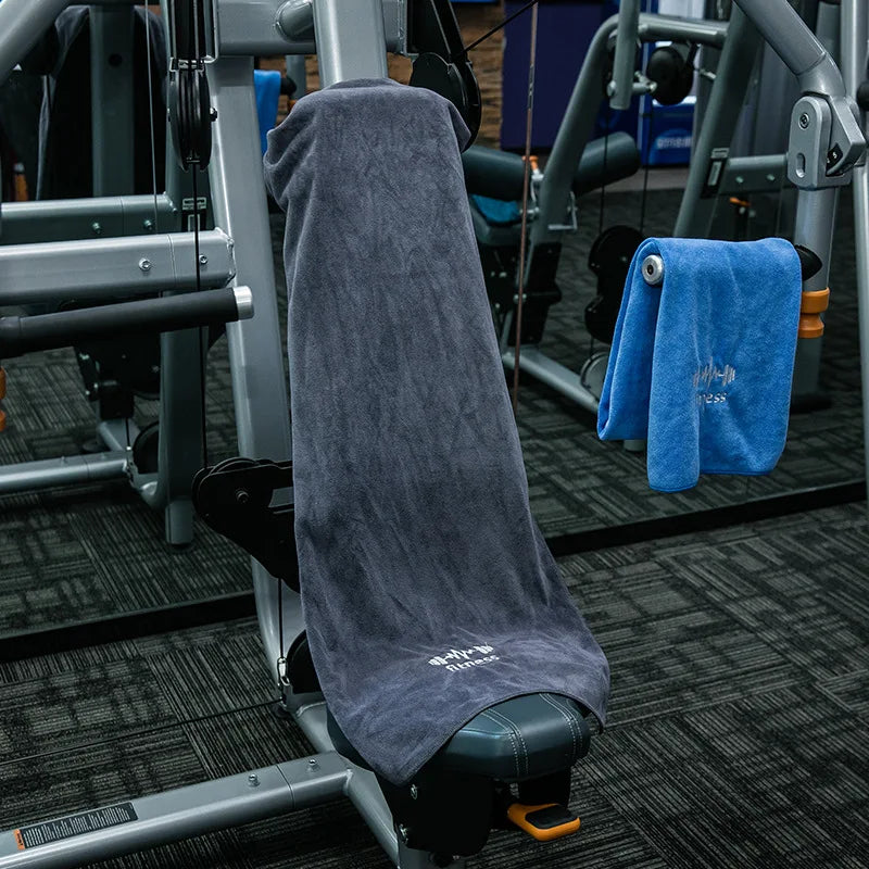 Ultimate Fitness Towel: Quick-Drying Microfiber for Gym, Swimming, and Sports Activities